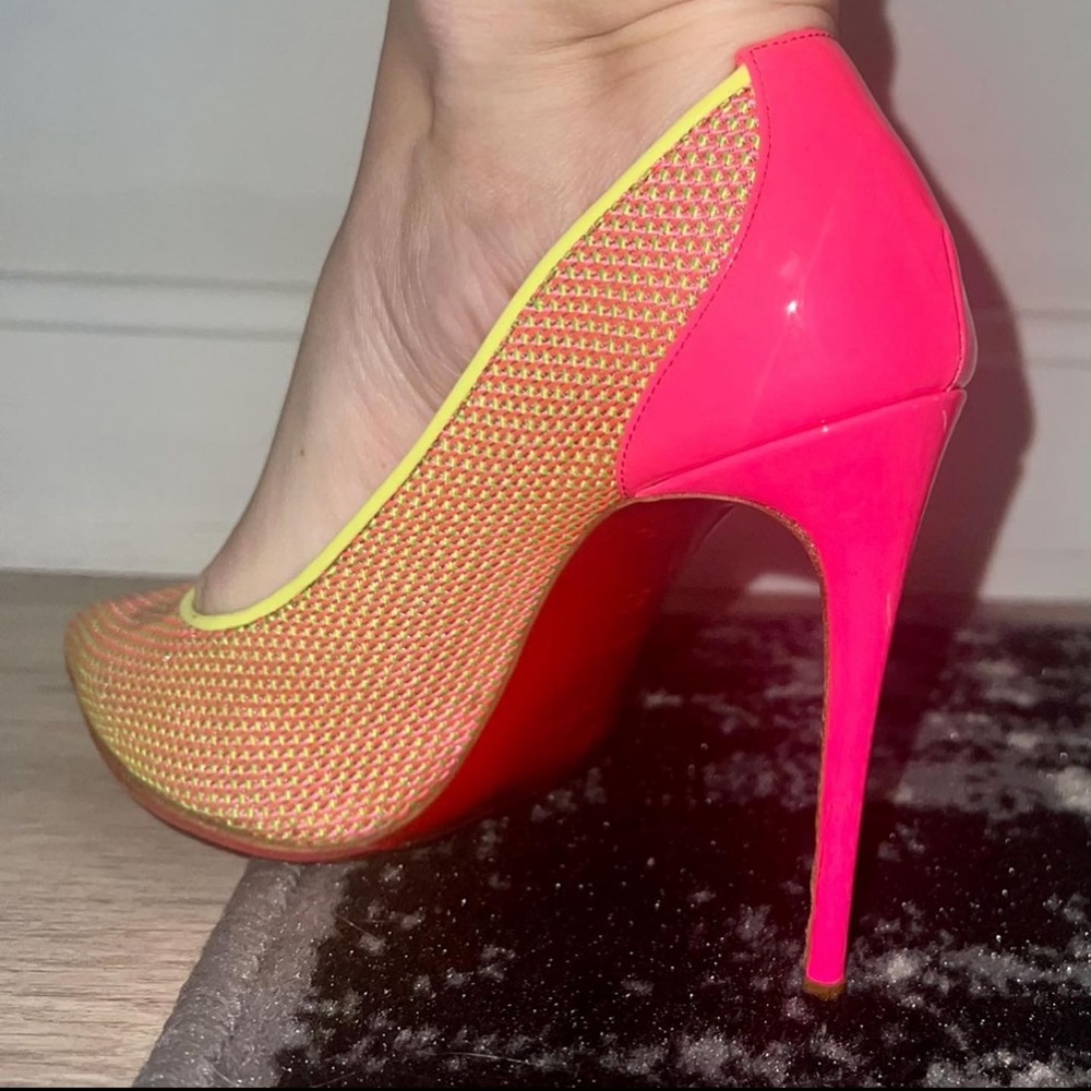 Christian Louboutin Pink Follies Mesh Lace 100 Raphia Fluo . - size 5 - - Picture 6 of 6